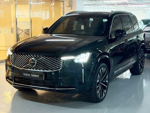 Volvo XC90 B6 Ultra Bright — пробег 1 091 км — фото 1 из 5