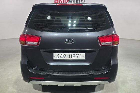 Kia Carnival 9-seater Prestige — пробег 177 952 км — фото 4 из 5