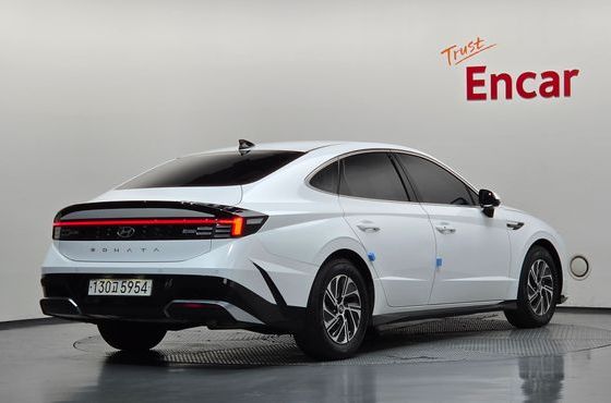 Hyundai Sonata Premium — пробег 43 084 км — фото 2 из 5