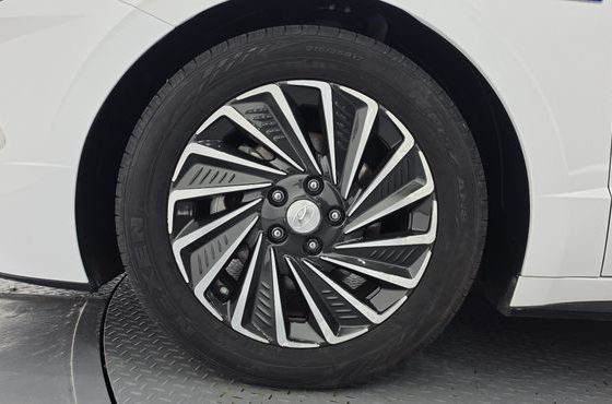 Hyundai Sonata Inspiration — пробег 186 893 км — фото 5 из 5