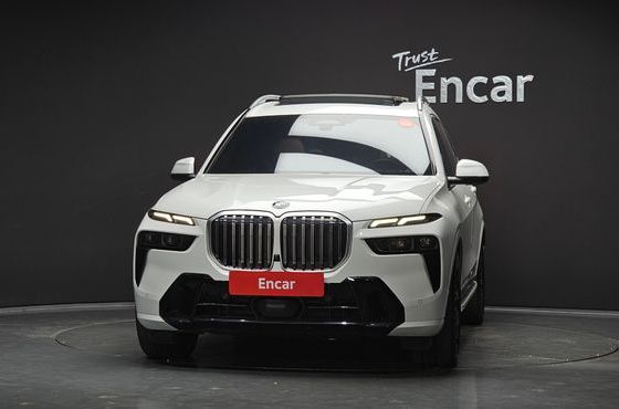 BMW X7 xDrive 40i M Sport 6STR — пробег 30 297 км — фото 3 из 5