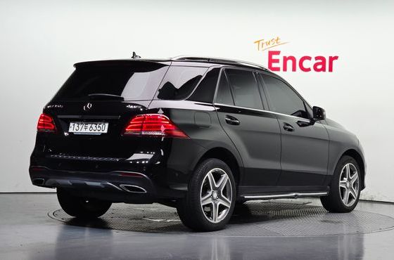 Mercedes-Benz GLE-Class GLE350 d 4MATIC — пробег 141 390 км — фото 2 из 5