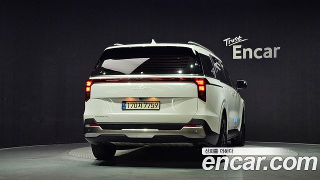 Kia Carnival из Кореи Encar