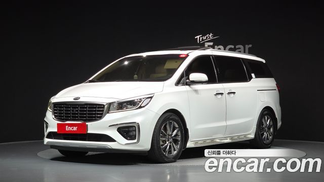 Kia Carnival из Кореи Encar