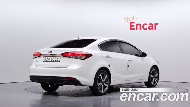 Kia K3 из Кореи Encar