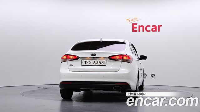 Kia K3 из Кореи Encar