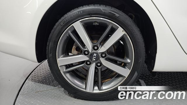 Kia K3 из Кореи Encar