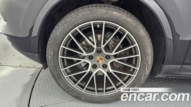 Porsche Cayenne 3.0 — пробег 99 066 км — фото 5 из 5