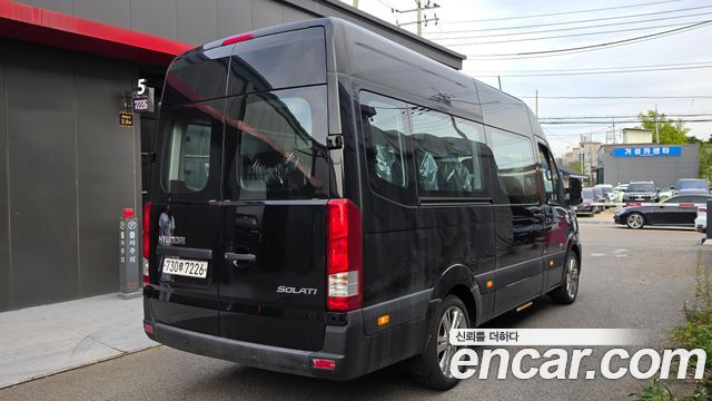Hyundai Solati 16-seater Deluxe — пробег 250 км — фото 2 из 5
