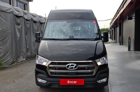 Hyundai Solati 16-seater Deluxe — пробег 250 км — фото 3 из 5