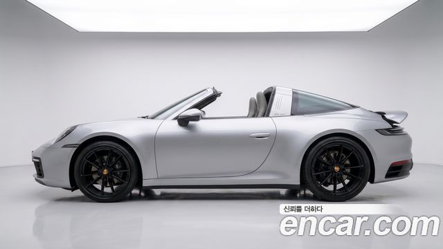 Porsche 911 Targa 4 — пробег 16 800 км — фото 1 из 5