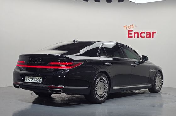 Genesis G90 5.0 AWD Prestige — пробег 105 158 км — фото 2 из 5