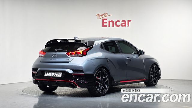 Hyundai Veloster из Кореи Encar