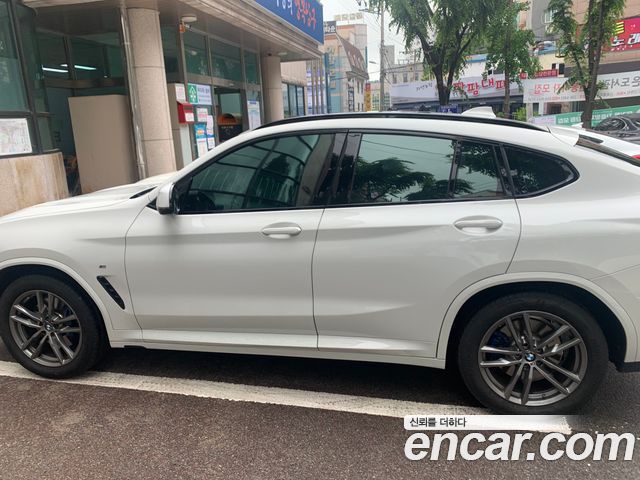 BMW X4 xDrive20d M Sport — пробег 82 300 км — фото 3 из 5