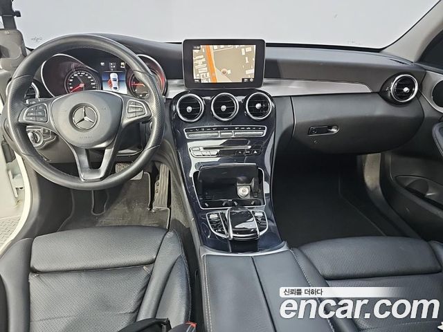 Mercedes-Benz C-Class C220 d Avantgarde — пробег 140 000 км — фото 5 из 5