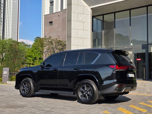 Lexus LX 700h Overtrail — пробег 12 км — фото 4 из 5