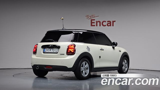 Mini Cooper из Кореи Encar