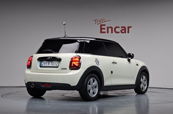 Mini Cooper Standard Third Generation — пробег 50 022 км — фото 2 из 5