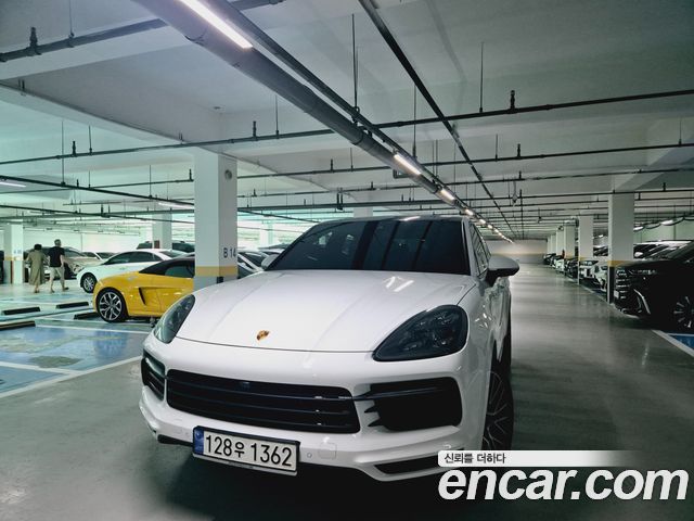 Porsche Cayenne 3.0 Coupe — пробег 61 000 км — фото 1 из 5
