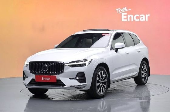 Volvo XC60 B5 Ultimate Bright — пробег 48 944 км — фото 1 из 5