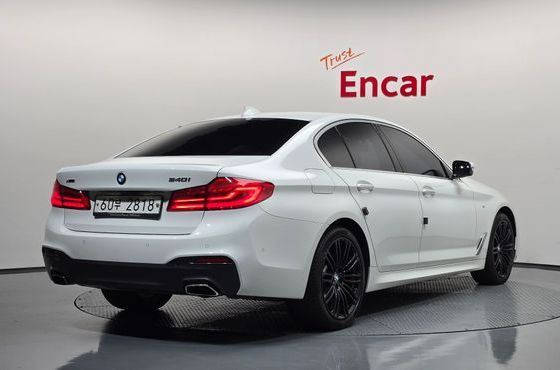 BMW 5-Series 540i xDrive M Sport Plus — пробег 109 499 км — фото 2 из 5