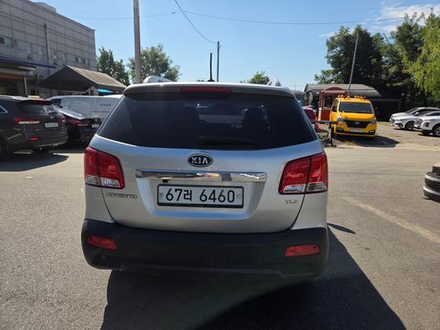 Kia Sorento Diesel 2.0 2WD TLX High-Deluxe — пробег 225 000 км — фото 5 из 5