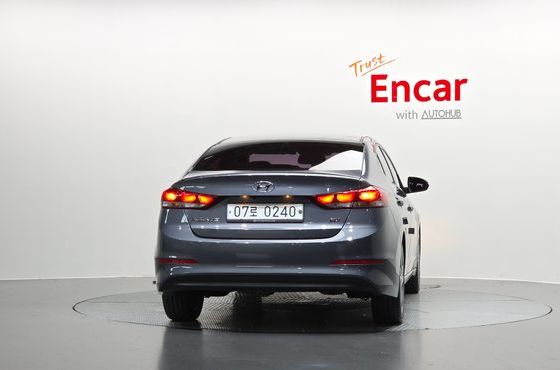 Hyundai AVANTE 1.6 GDI Value Plus — пробег 119 254 км — фото 4 из 5