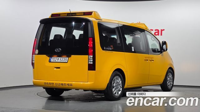 Hyundai Staria из Кореи Encar