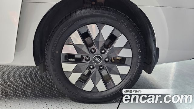Hyundai Staria из Кореи Encar
