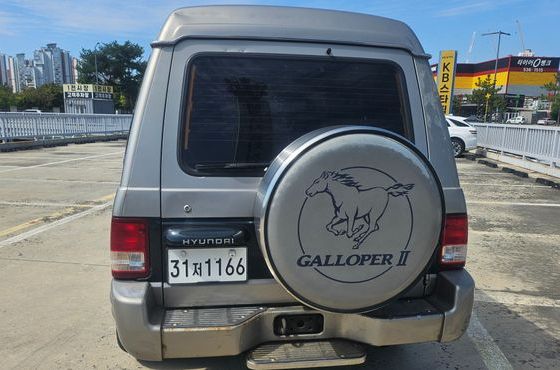 Hyundai Galloper 7-Seater LPG V6 Exceed — пробег 357 500 км — фото 5 из 5