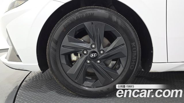 Hyundai AVANTE из Кореи Encar