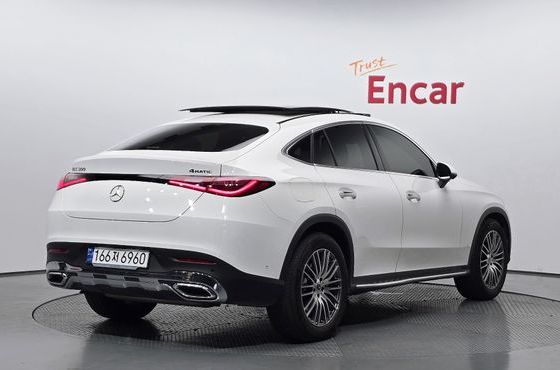 Mercedes-Benz GLC-Class GLC300 4MATIC Avnatgarde Coupe — пробег 60 839 км — фото 2 из 5