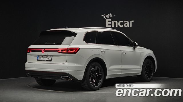 Volkswagen Touareg из Кореи Encar