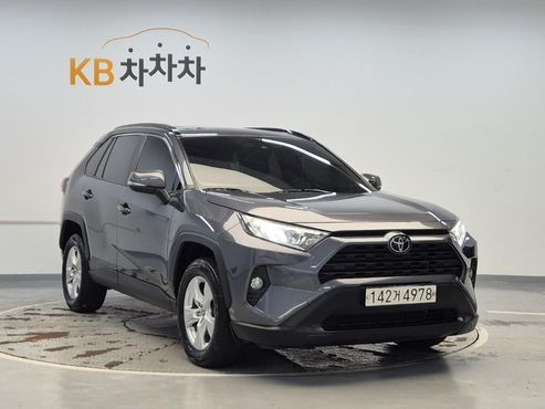 Toyota RAV4 2.5 2WD — пробег 75 268 км — фото 1 из 5