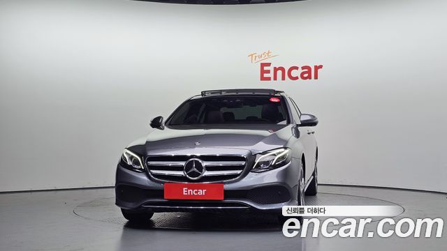 Mercedes-Benz E-Class из Кореи Encar