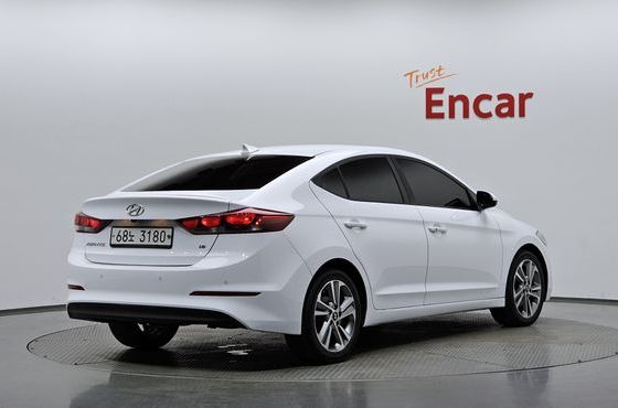 Hyundai AVANTE 1.6 GDI Value Plus — пробег 87 502 км — фото 2 из 5