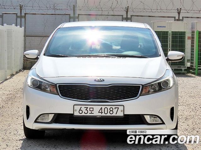 Kia K3 Trendy Style — пробег 107 425 км — фото 1 из 5
