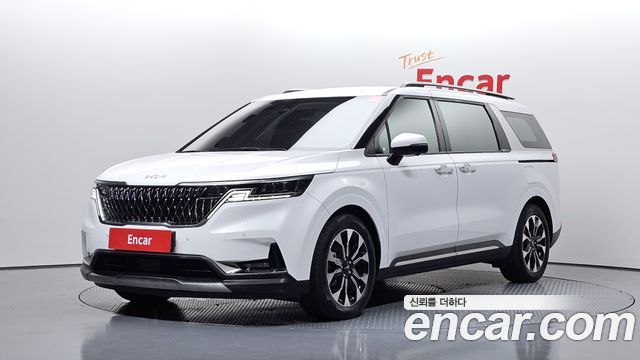 Kia Carnival Diesel 7-Seater Signature — пробег 99 047 км — фото 1 из 5