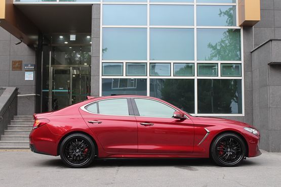 Genesis G70 3.3T Sport AWD Supreme — пробег 151 500 км — фото 3 из 5