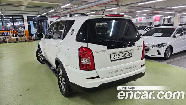 Ssangyong Rexton 2.0 4WD RX7 Luxury — пробег 97 203 км — фото 2 из 5