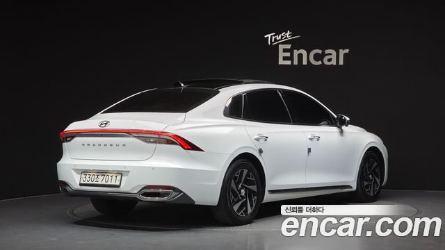 Hyundai Grandeur из Кореи Encar