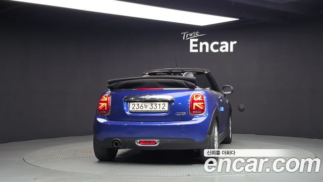 Mini Cooper Convertible Standard 3rd Generation — пробег 141 335 км — фото 4 из 5