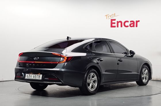 Hyundai Sonata 2.0 Premium — пробег 79 582 км — фото 2 из 5