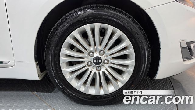 Kia K7 из Кореи Encar