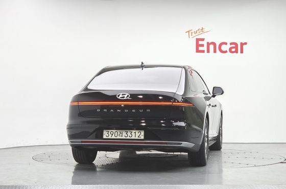 Hyundai Grandeur 2,5 Gasoline 2WD Premium — пробег 118 159 км — фото 4 из 5