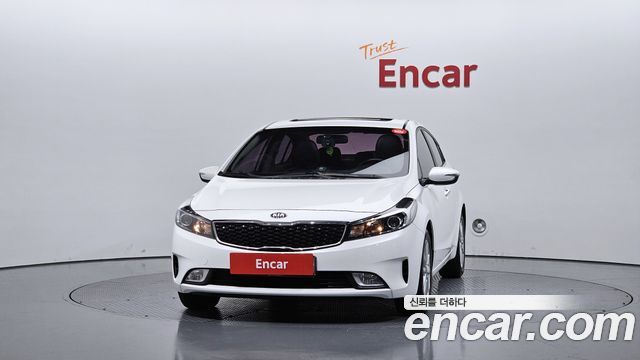 Kia K3 из Кореи Encar