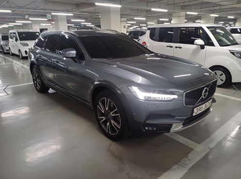 Volvo V90 T5 Pro AWD — пробег 272 809 км — фото 3 из 5