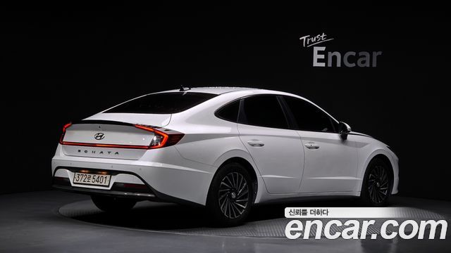 Hyundai Sonata Premium Plus — пробег 82 830 км — фото 2 из 5