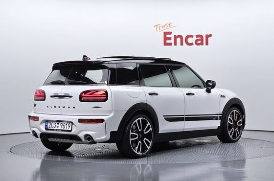 Mini Clubman JCW 2nd Gen — пробег 4 702 км — фото 2 из 5