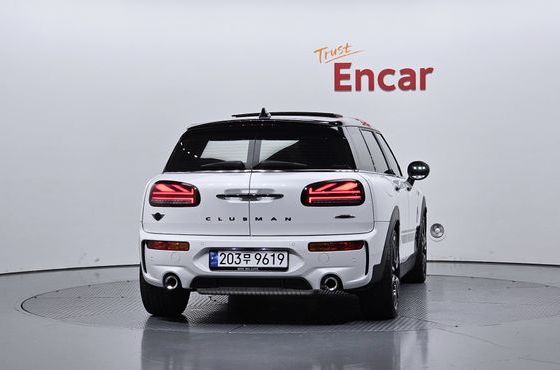 Mini Clubman JCW 2nd Gen — пробег 4 702 км — фото 4 из 5